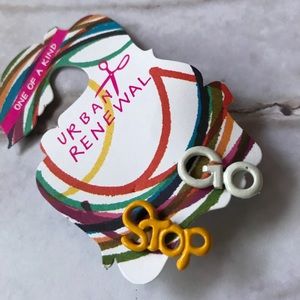 vintage stop and go earrings